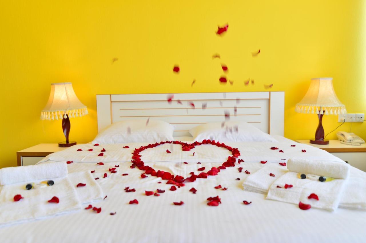Hotel Blissdom ティビリシ エクステリア 写真