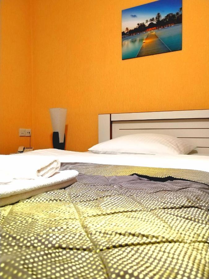 Hotel Blissdom ティビリシ エクステリア 写真